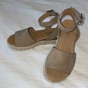 Soda Taupe girls Espadrille Sandals